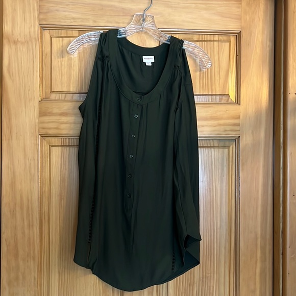 Merona Tops - Womens tank blouse